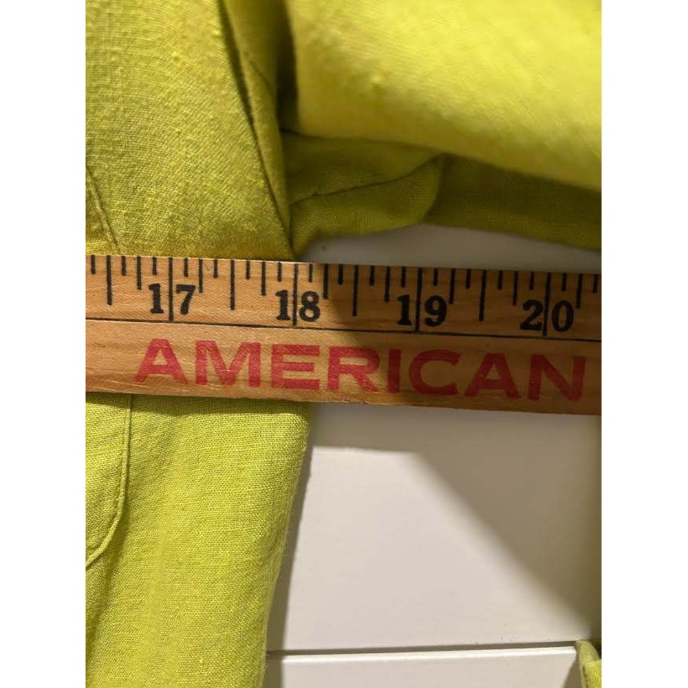 Emily Daniels Chartreuse Green Linen Blend Tie Front Button Top Sz. M Roll Tab - Picture 7 of 9